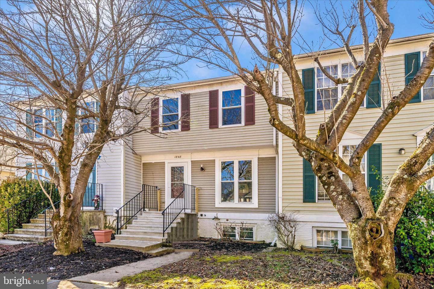 1848 Murdock Court photo 1