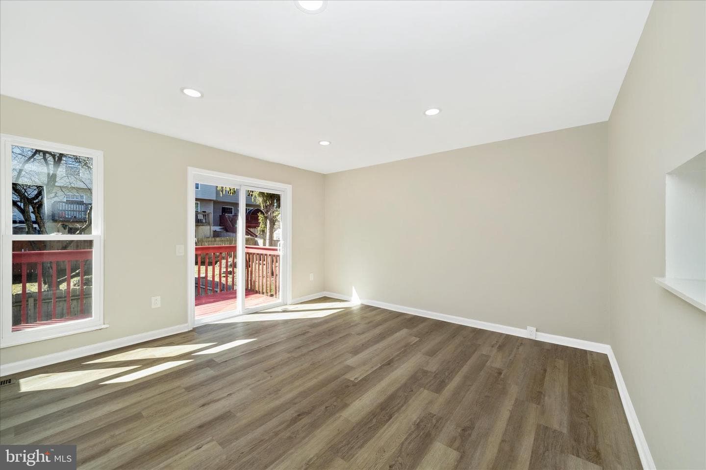 1848 Murdock Court photo 15