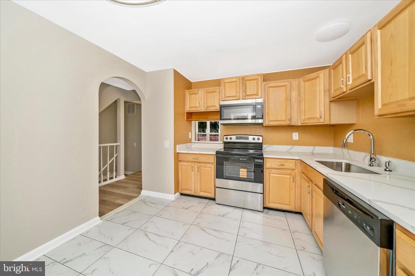 1848 Murdock Court photo 8