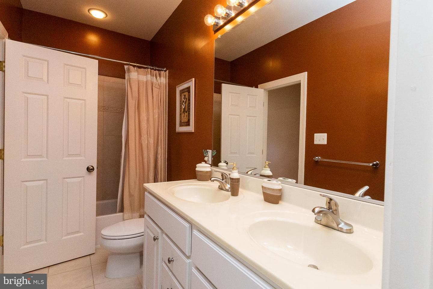 4302 Saratoga Springs Court photo 38