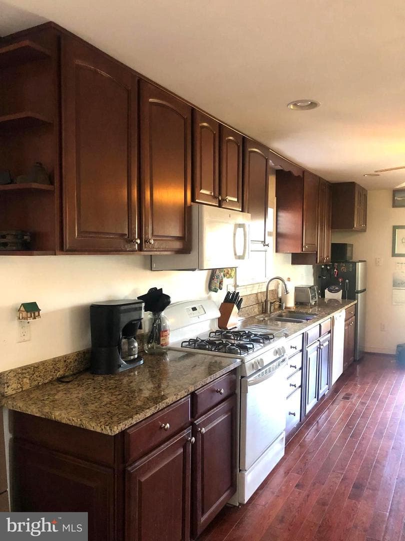 12550 Shoemaker Road photo 17