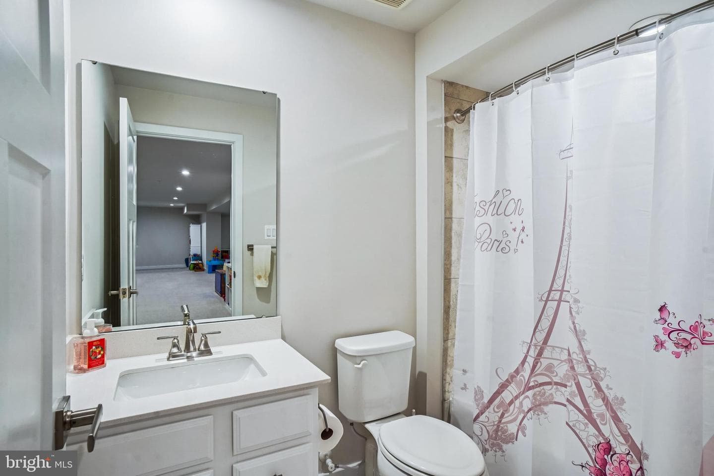 6126 Dock Street photo 28