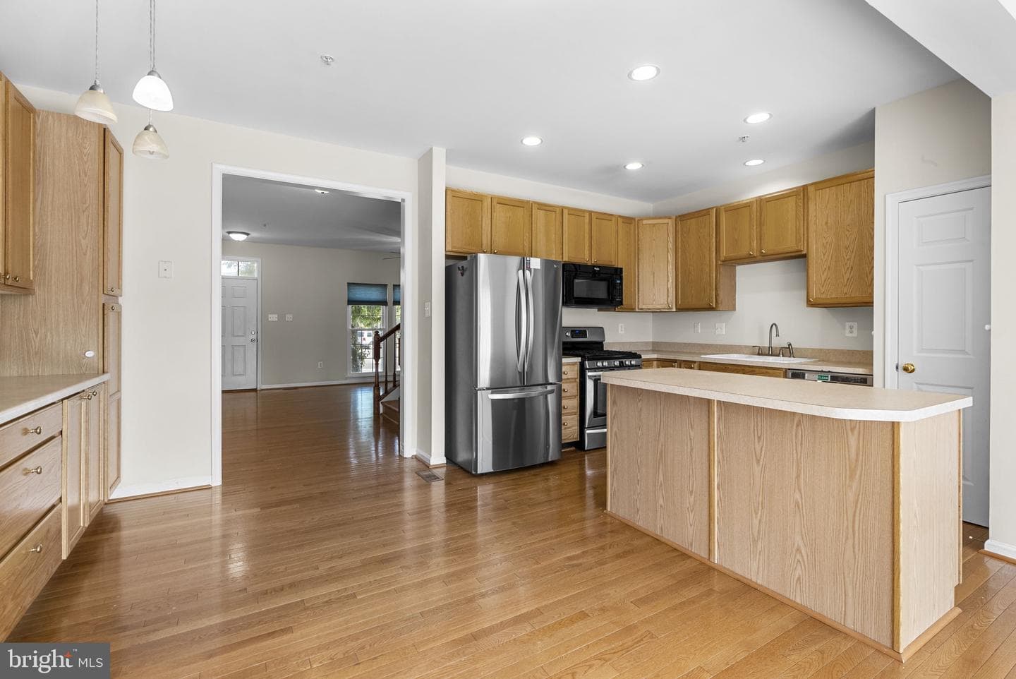 6647 Mcgrath Place photo 8