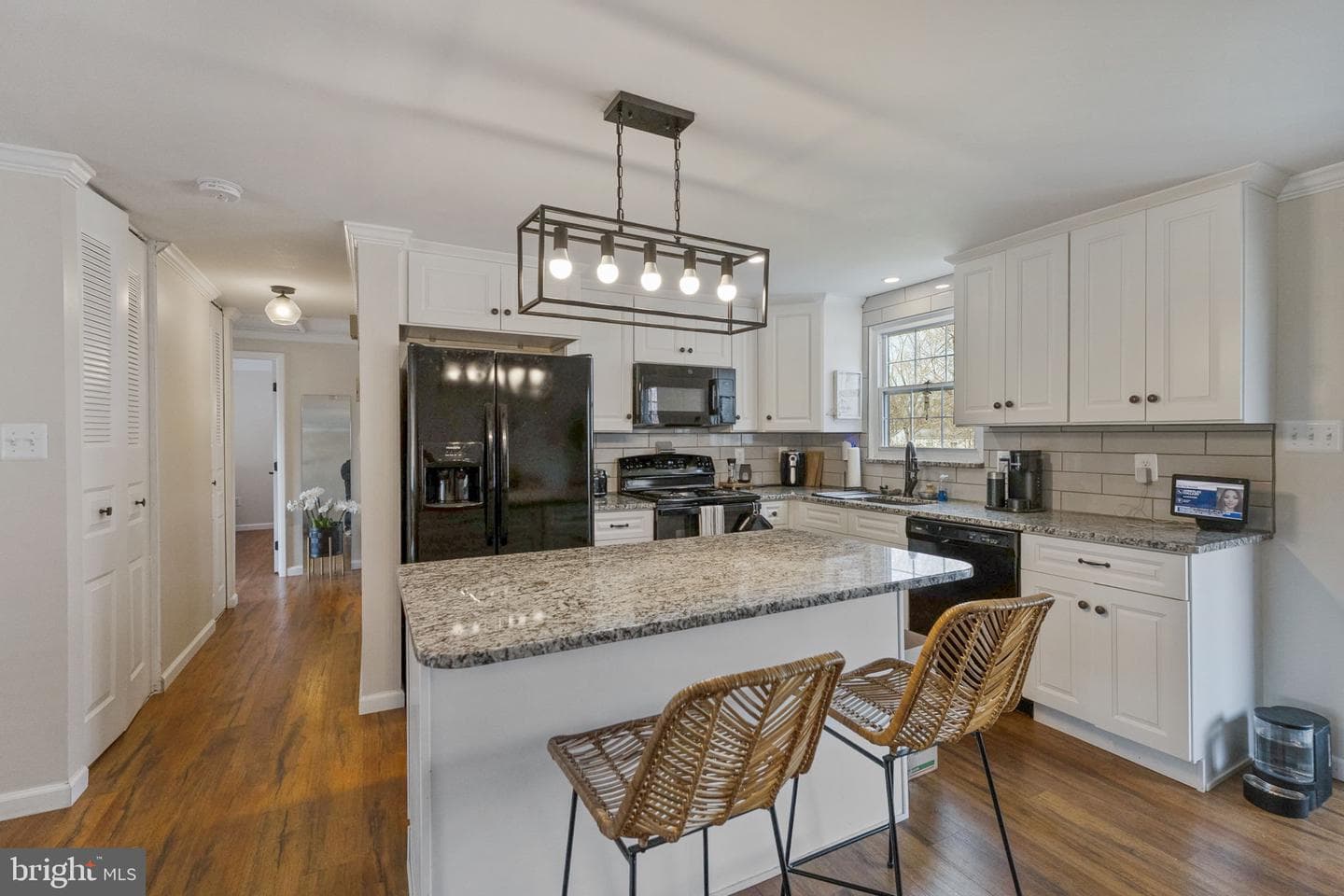 1820 Millstream Drive photo 14