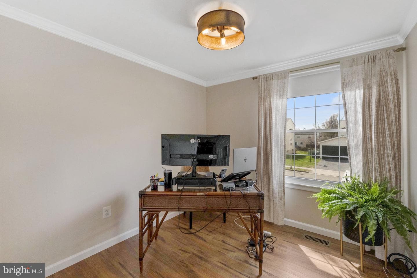 1820 Millstream Drive photo 33