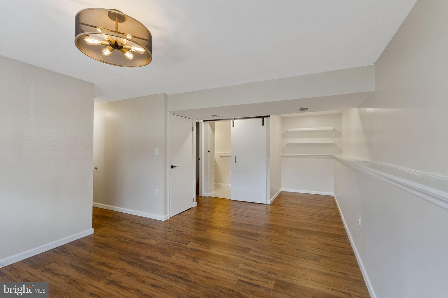 1820 Millstream Drive photo 37