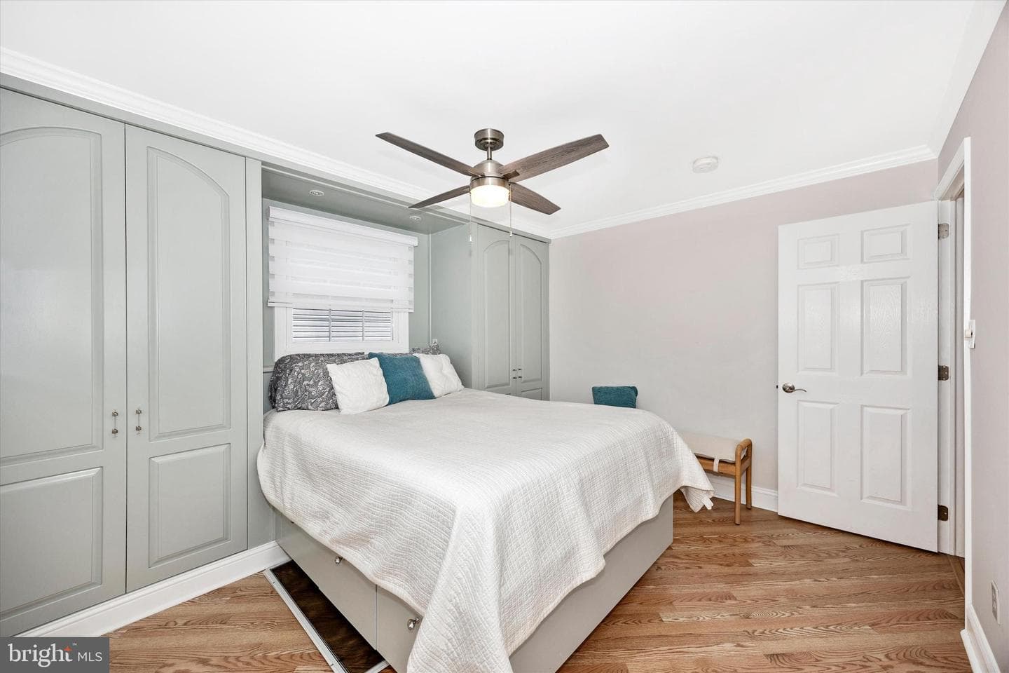 307 Redwood Avenue photo 12