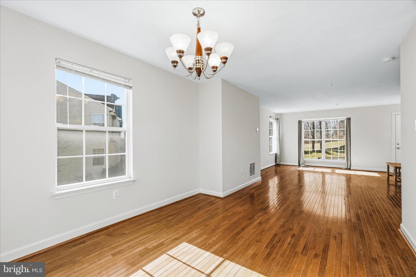 6414 View Point Court photo 10