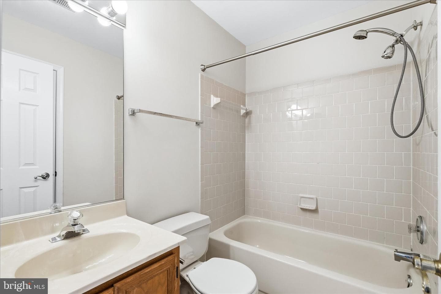 6414 View Point Court photo 23