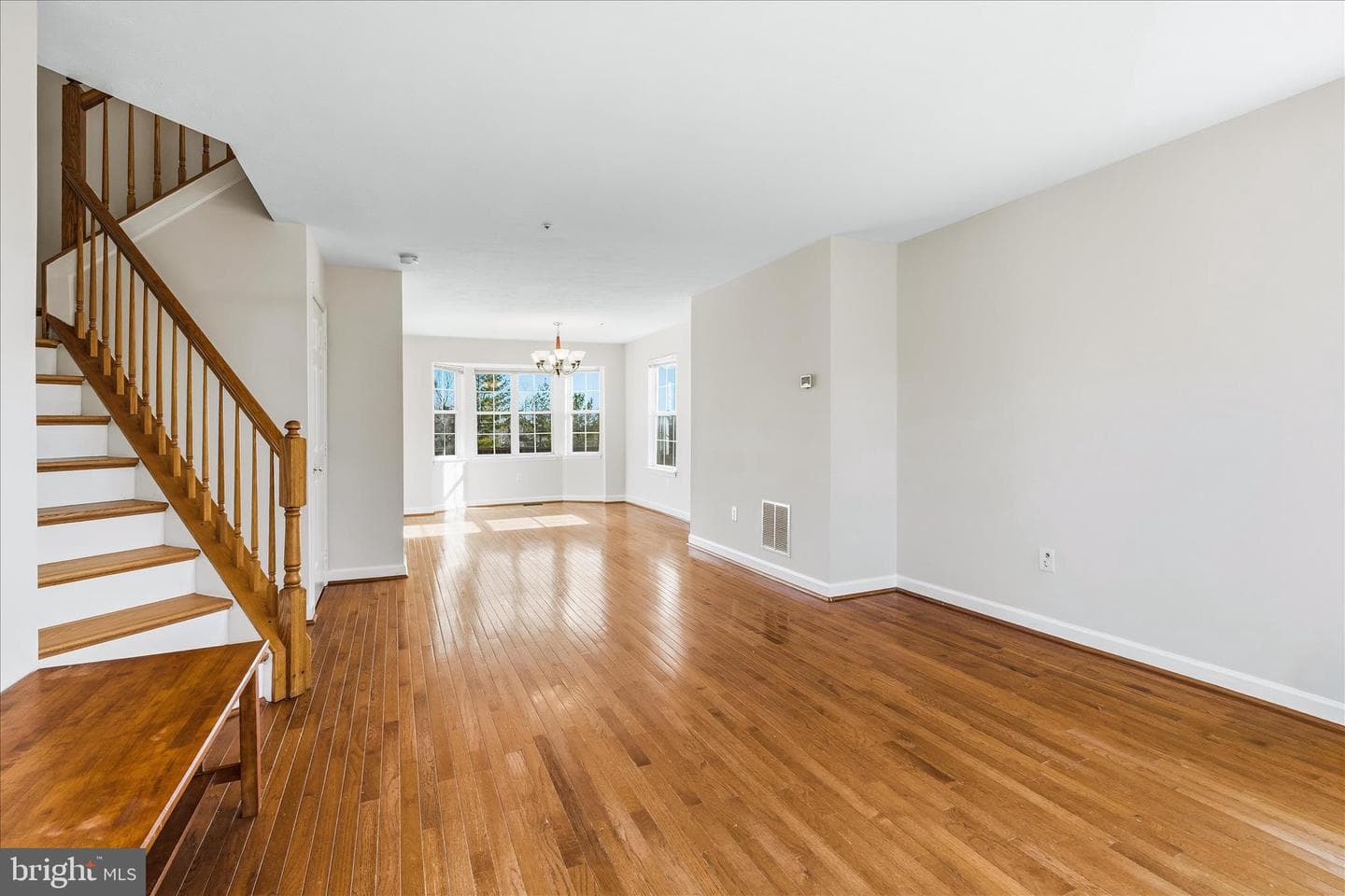 6414 View Point Court photo 3