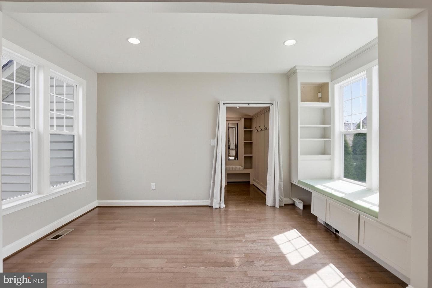 1414 Musgrove Alley photo 18