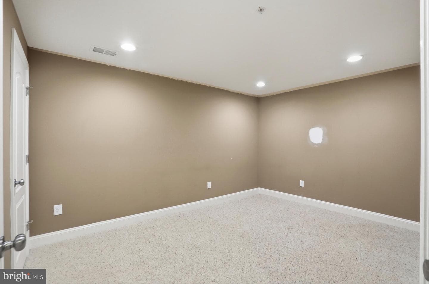 1414 Musgrove Alley photo 38