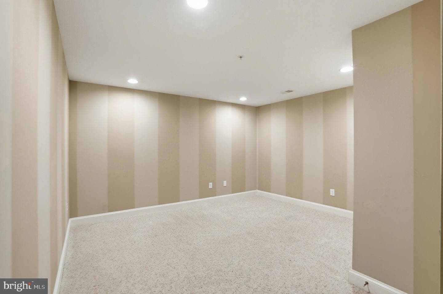 1414 Musgrove Alley photo 39