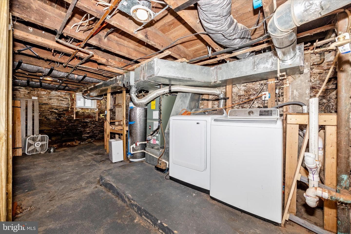 467 W South Street photo 36