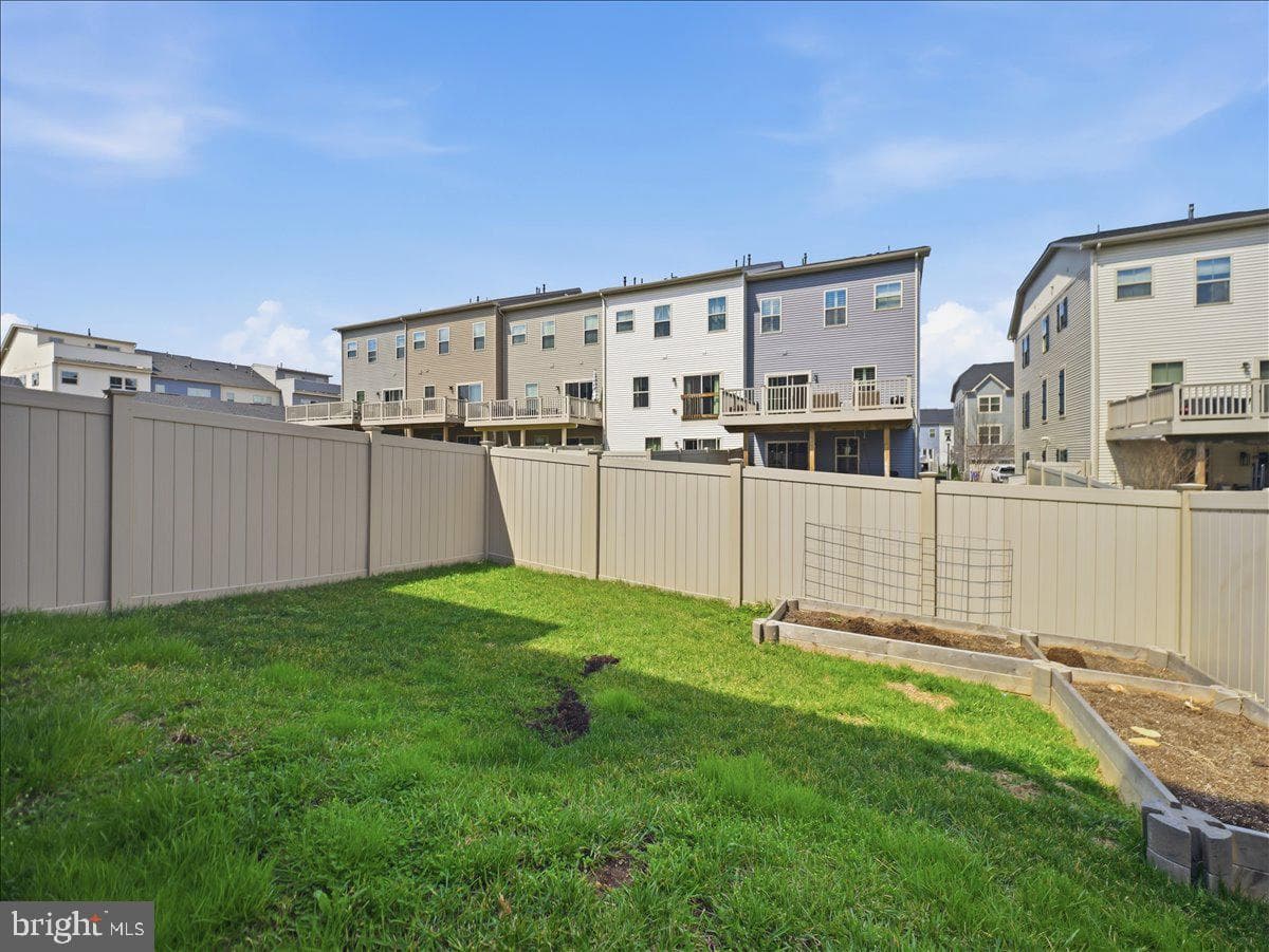 5920 Pecking Stone Street photo 33
