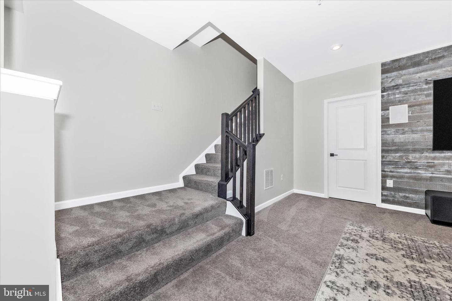 5704 Scott Ridge Place photo 40
