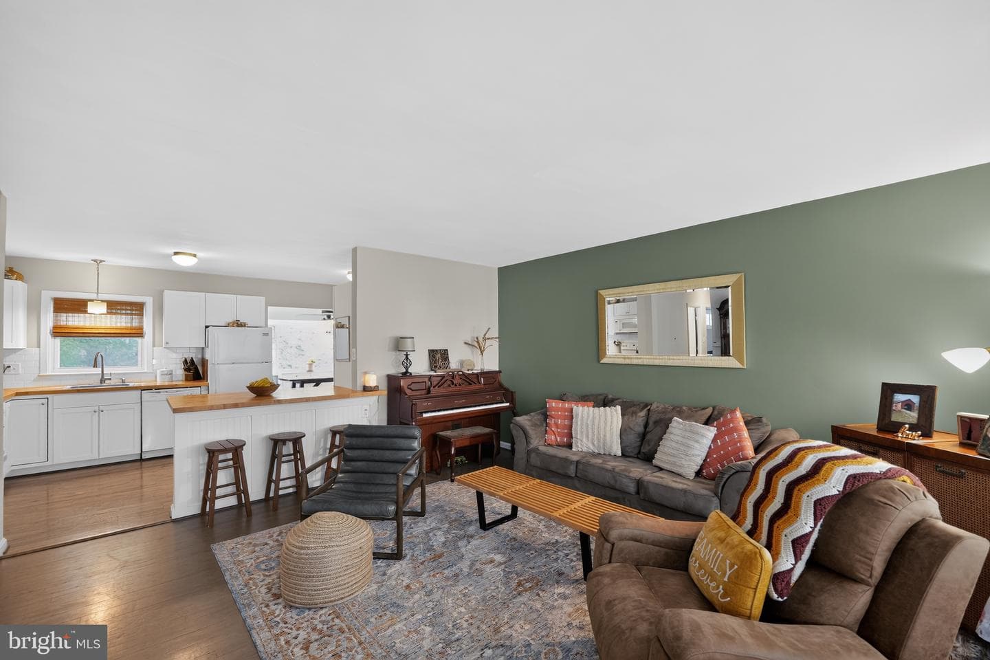 8354 Rocky Springs Road photo 4