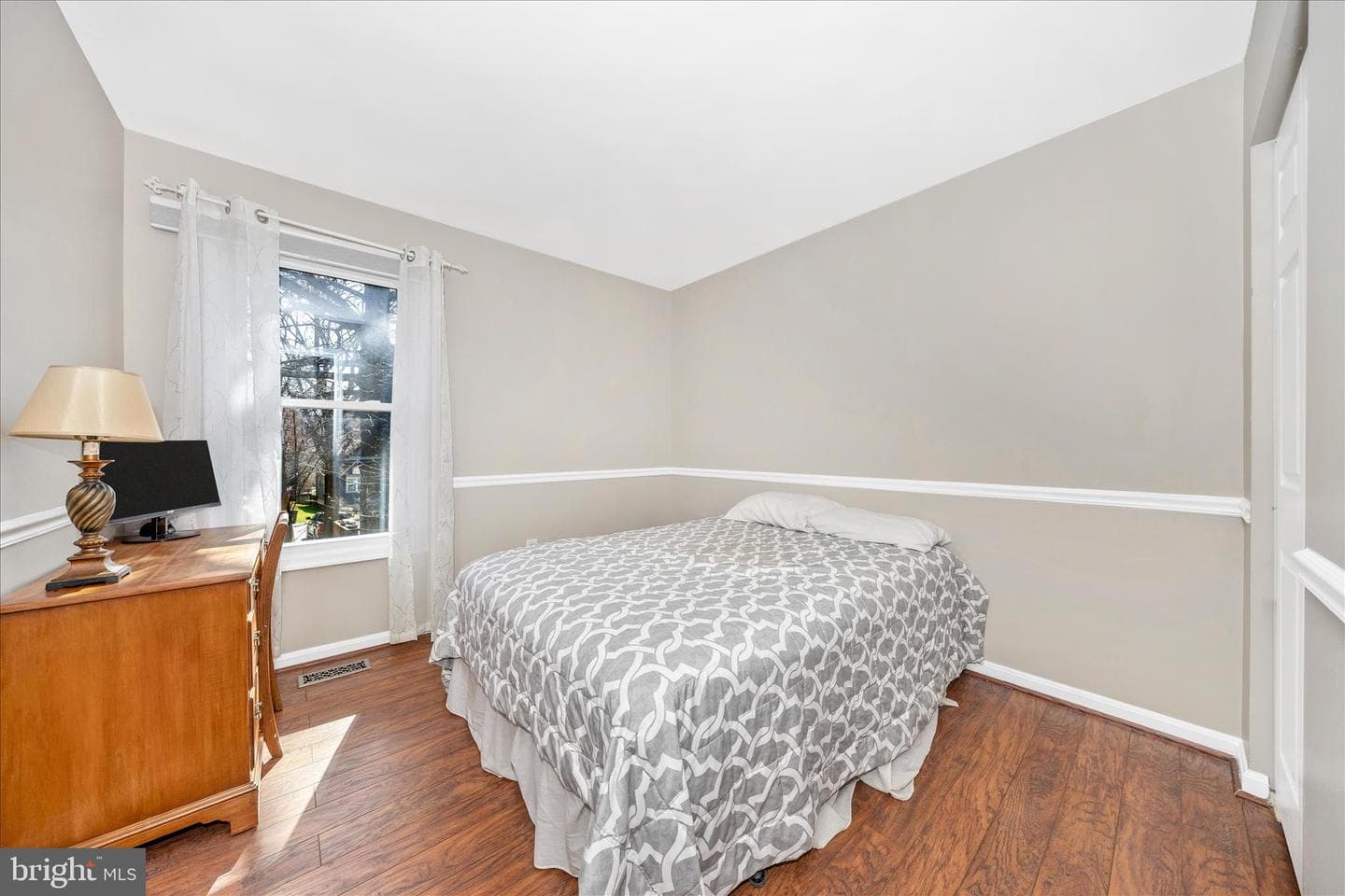 10747 Edgewood Court photo 21