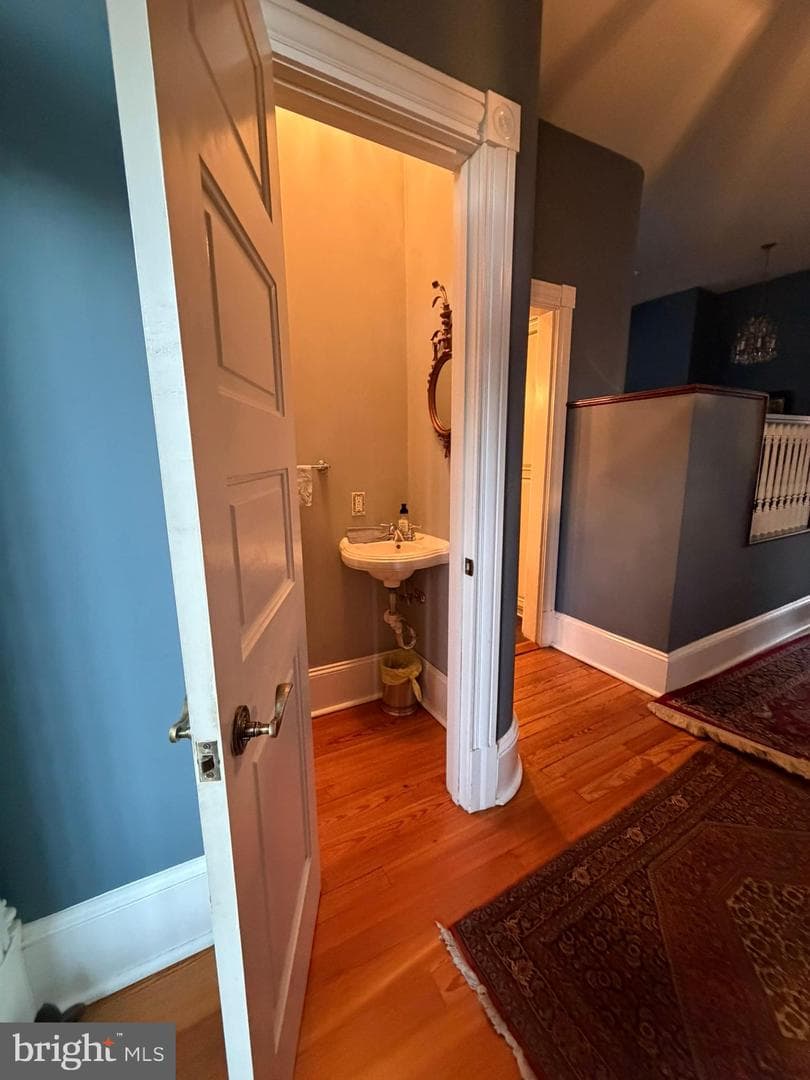 121 W Church Street photo 26