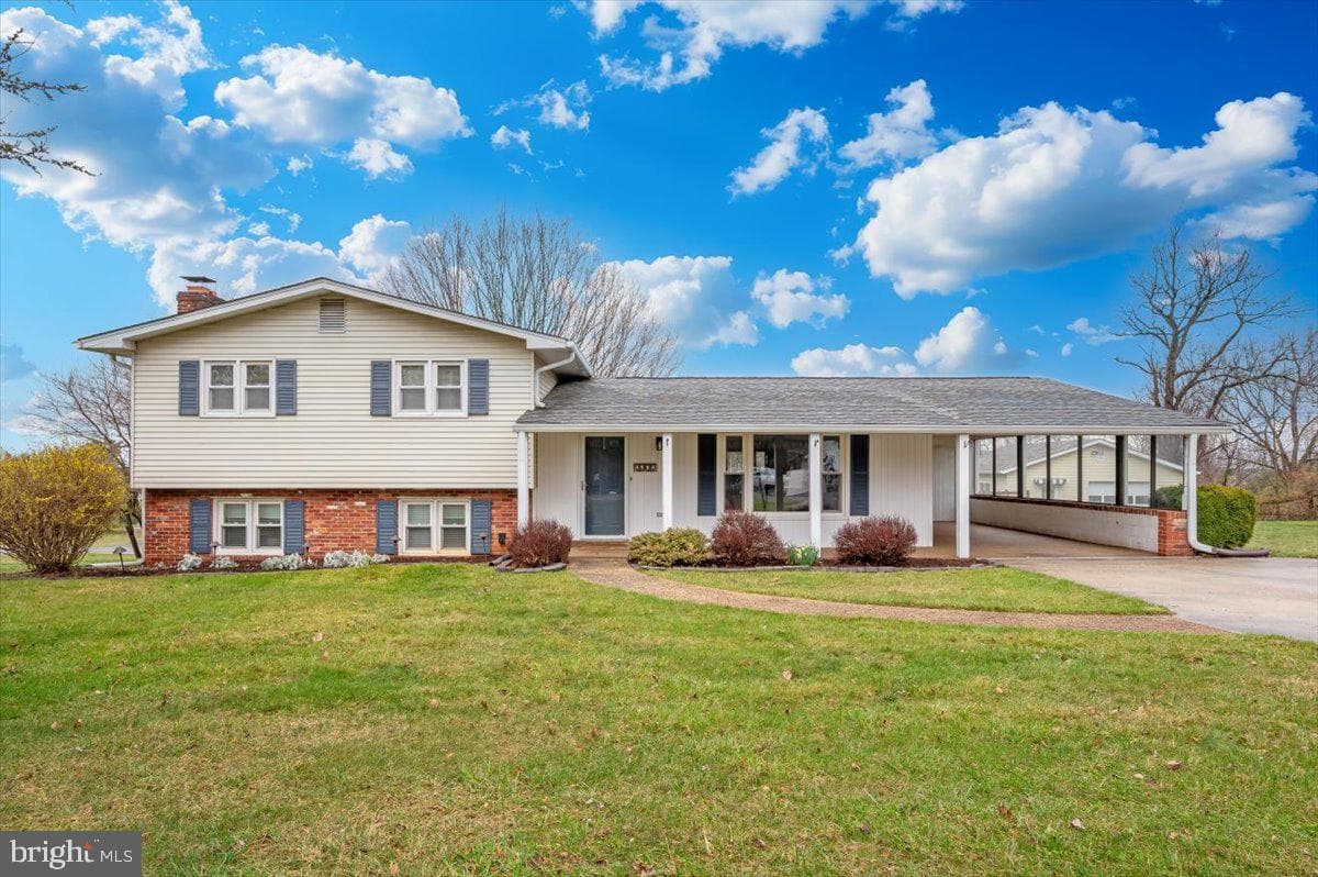 4984 Linganore View Drive