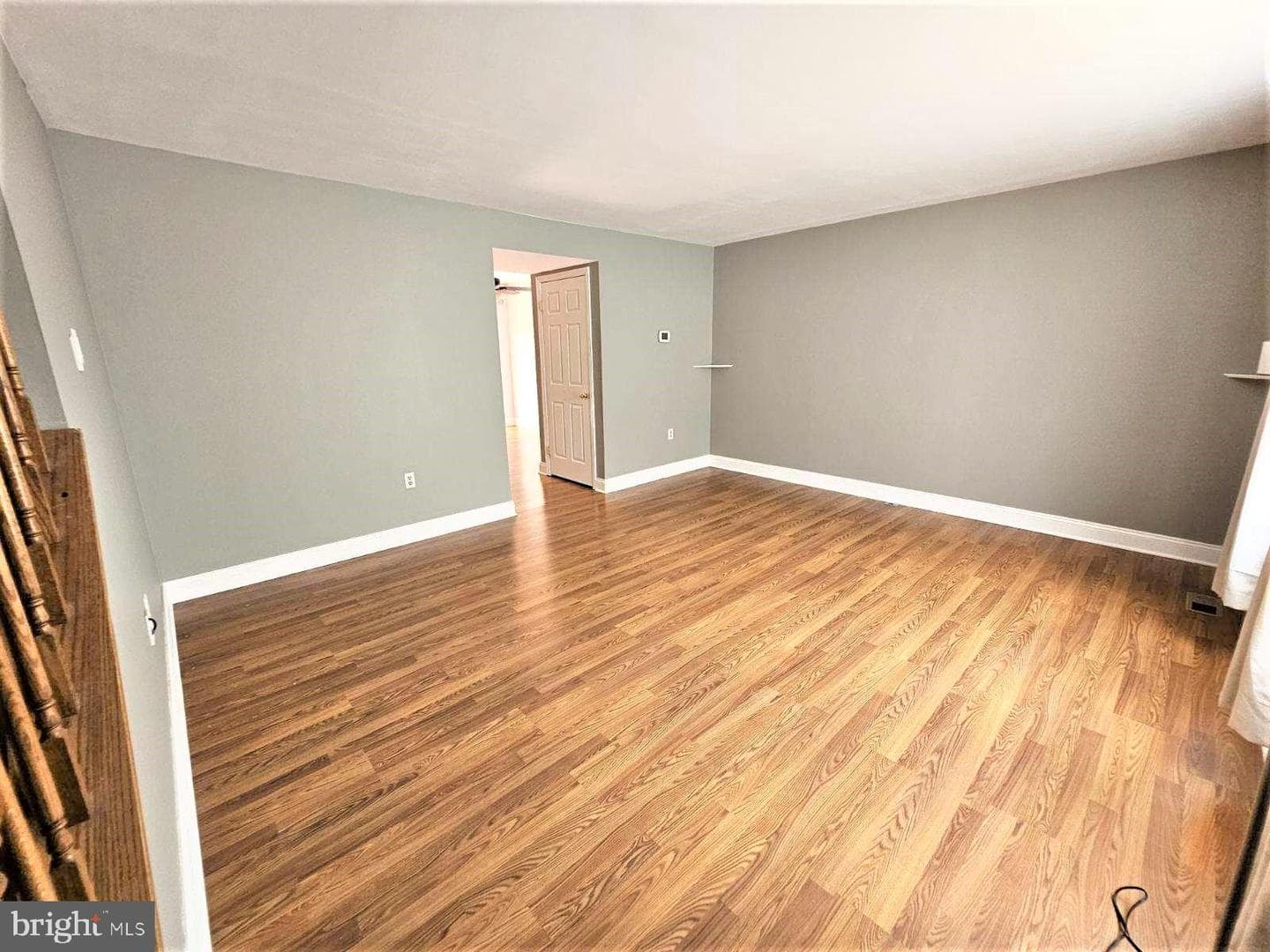 104 S Oak Cliff Court S photo 2