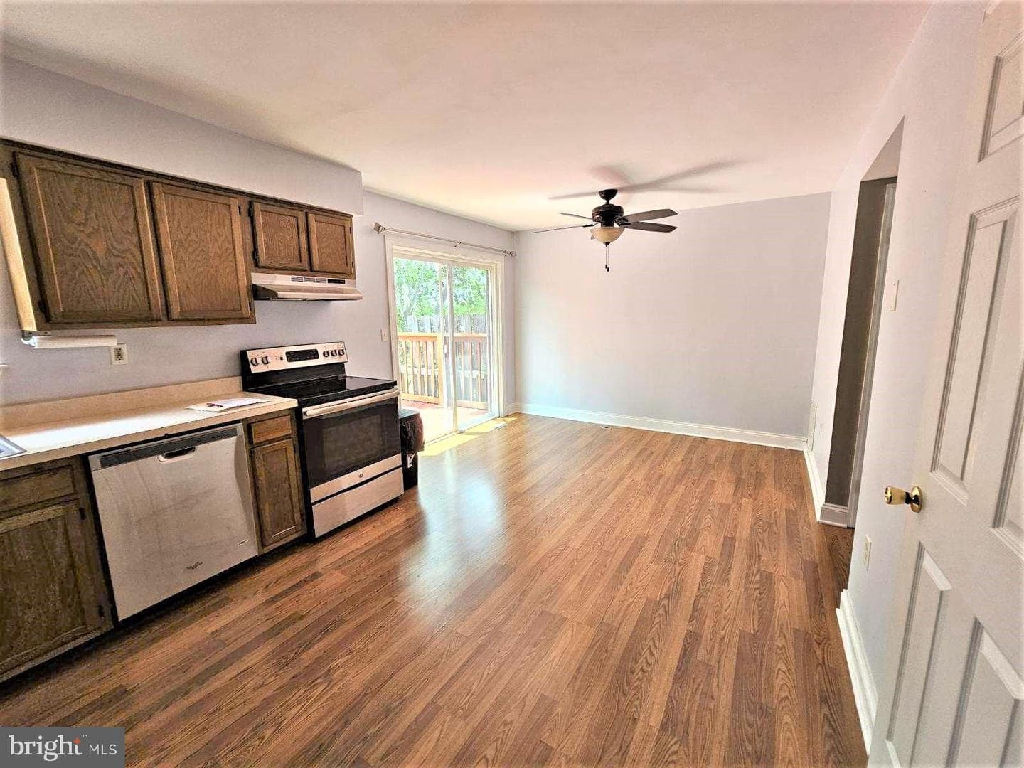 104 S Oak Cliff Court S photo 6
