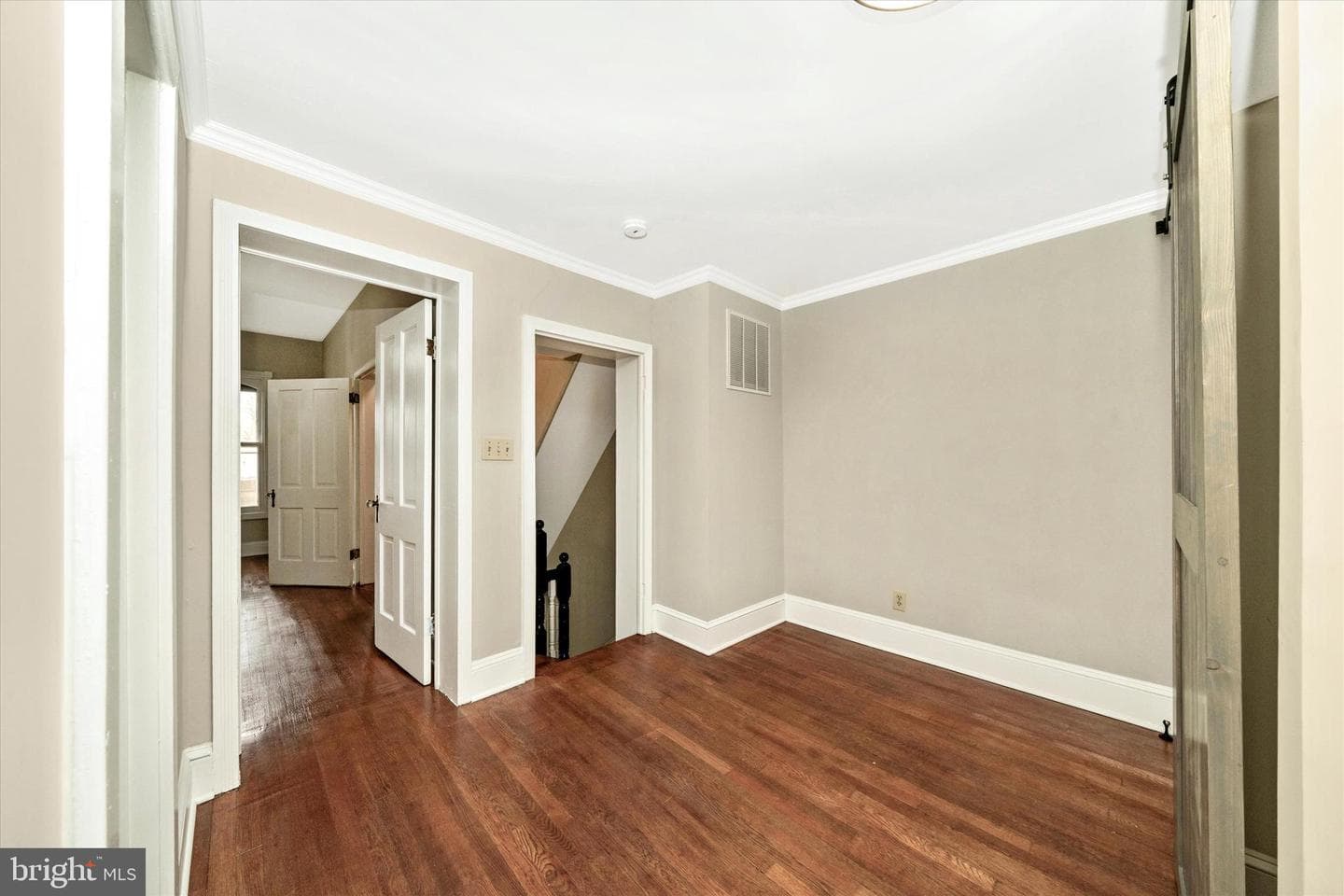 129 Fourth Street photo 45