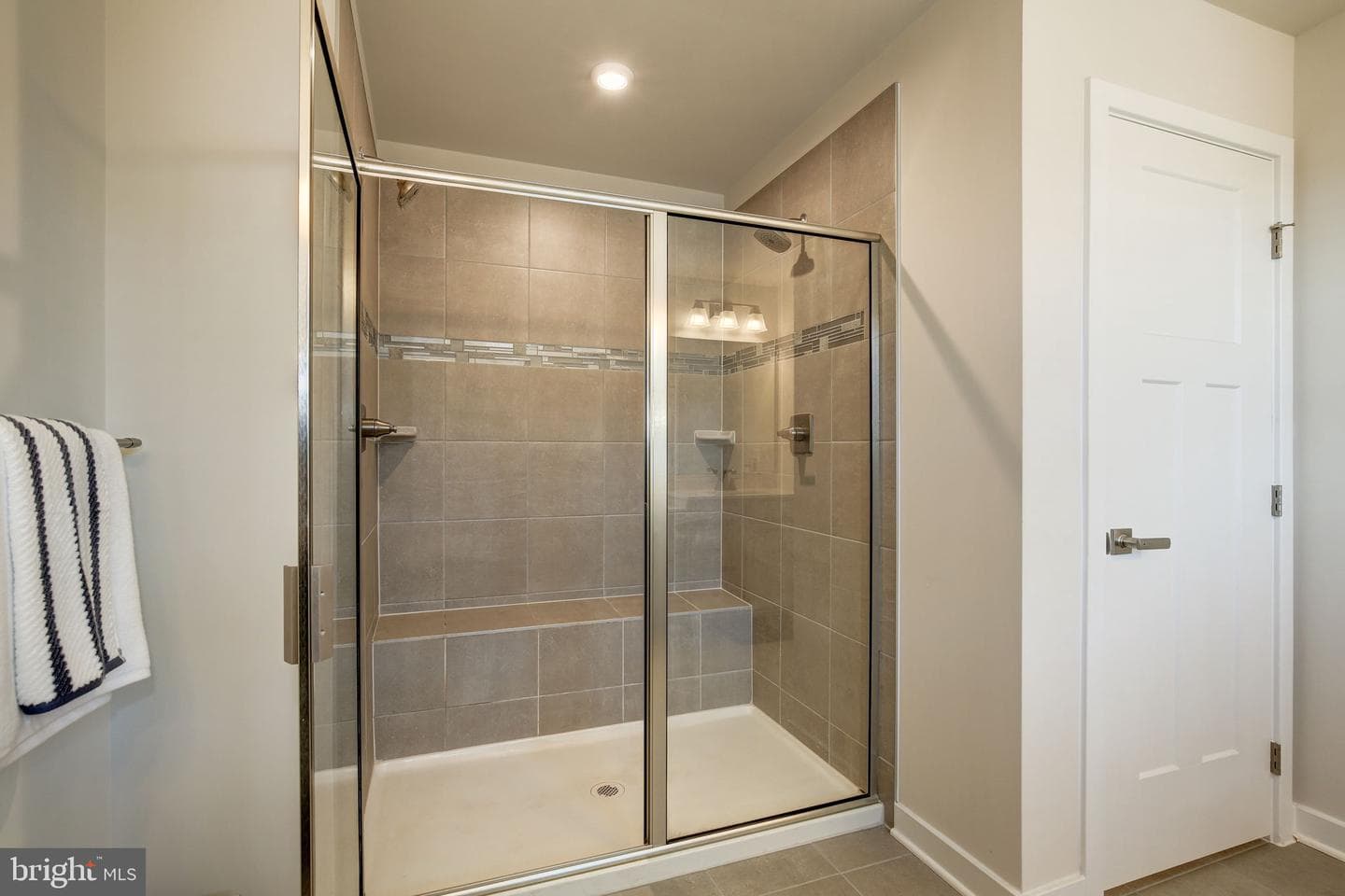 6150 Aster View Lane photo 32
