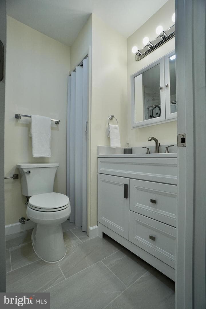 5804 Lantana Circle photo 10