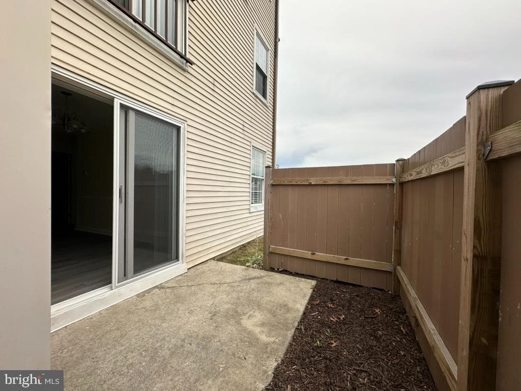 5804 Lantana Circle photo 18
