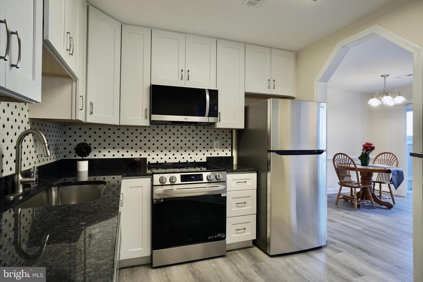 5804 Lantana Circle photo 4