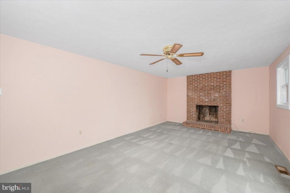 584 Pumphouse Road photo 10