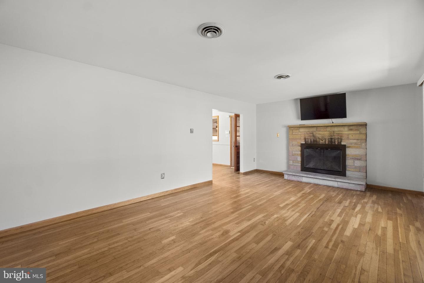 7203 Peekskill Drive photo 5