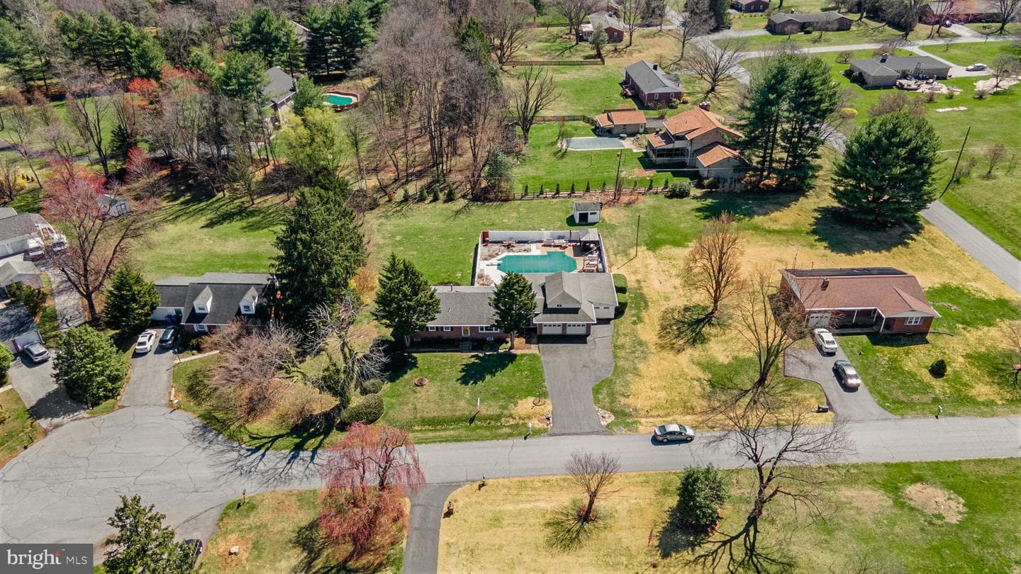 7203 Peekskill Drive photo 55