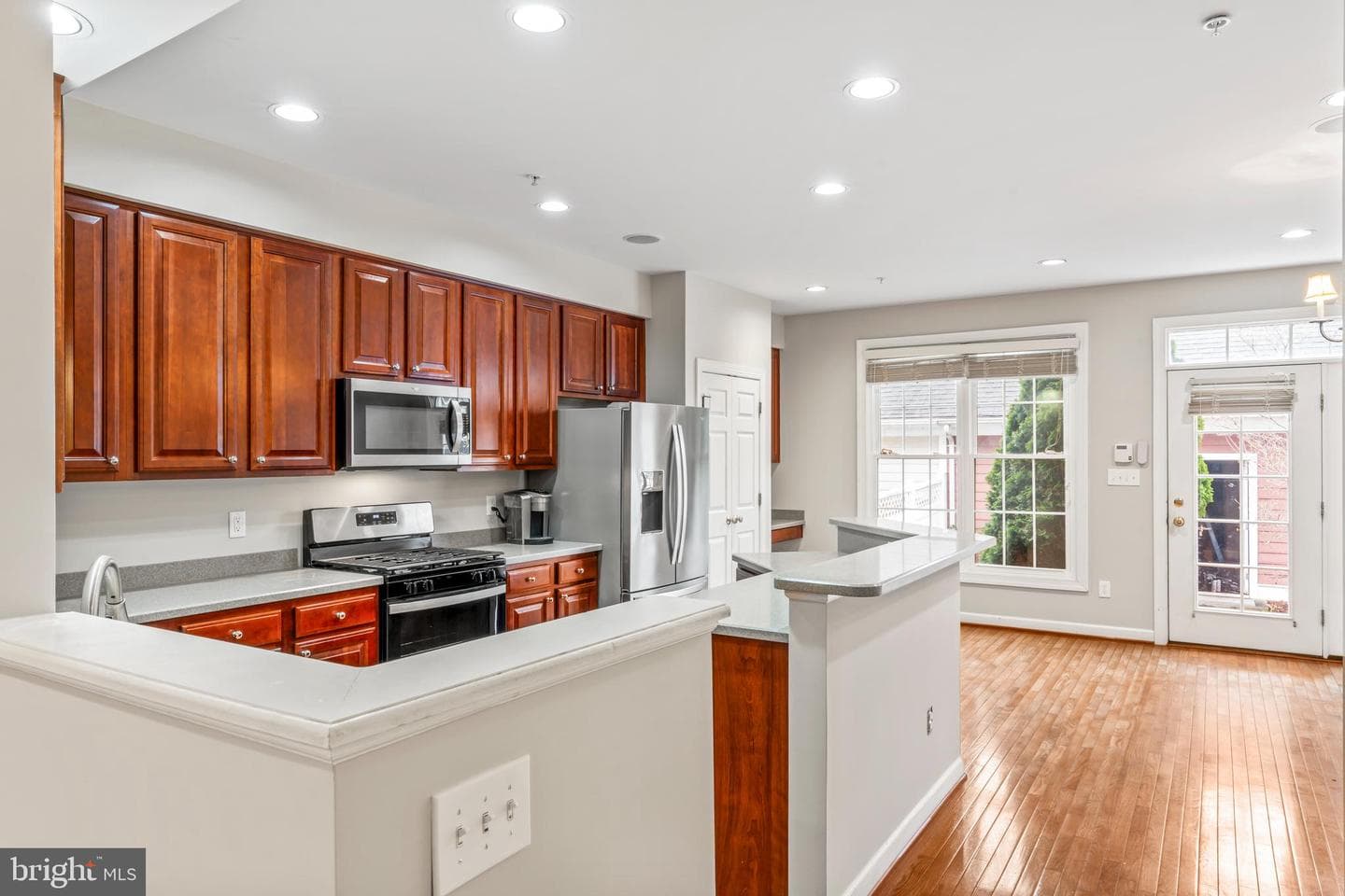 3838 Carriage Hill Drive photo 15