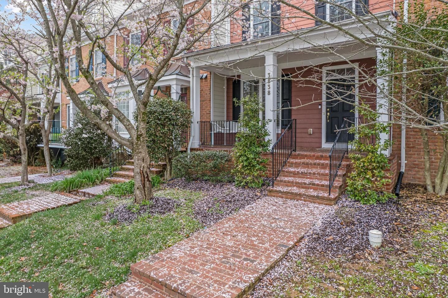 3838 Carriage Hill Drive photo 6