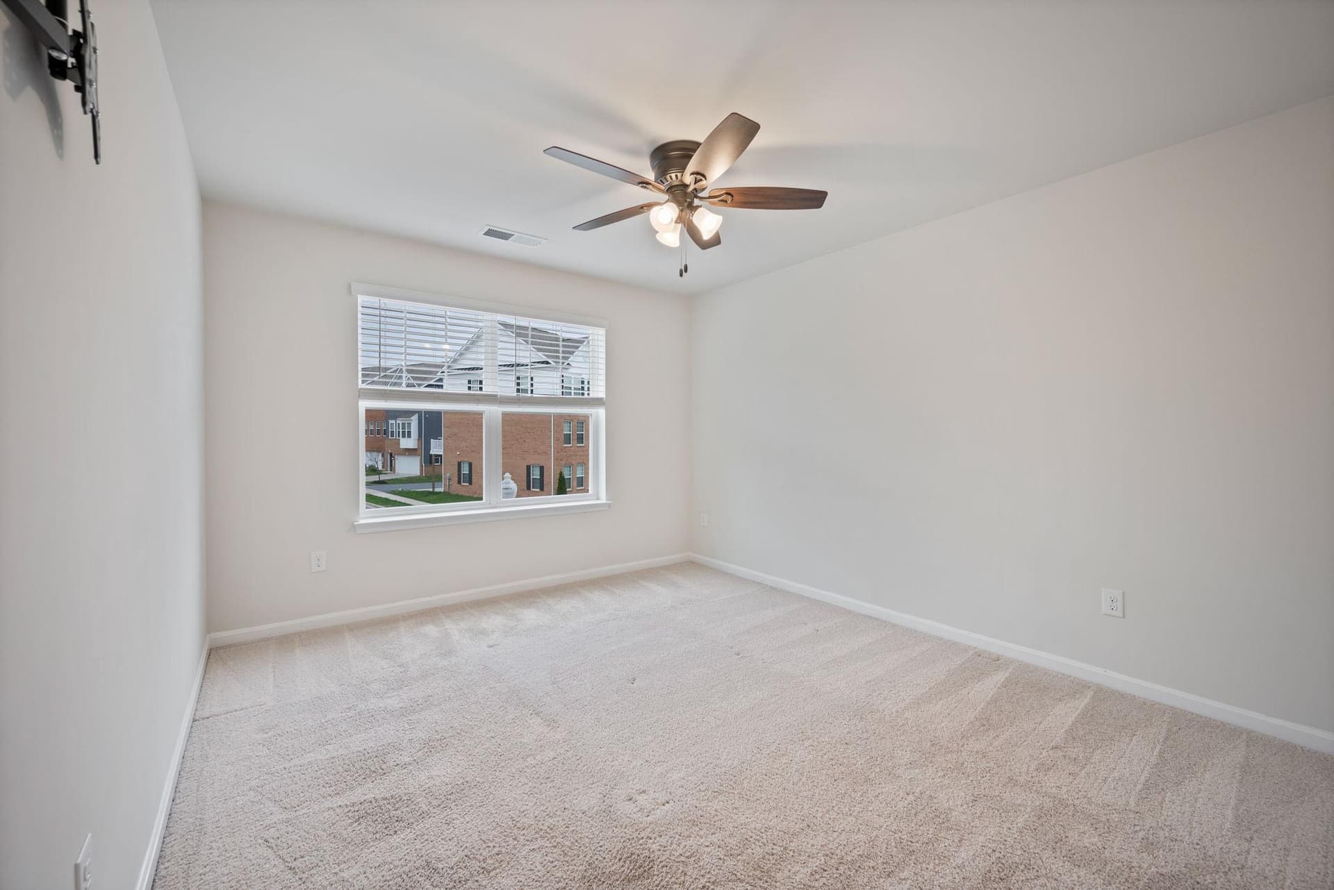 7026 Freedom Way photo 39