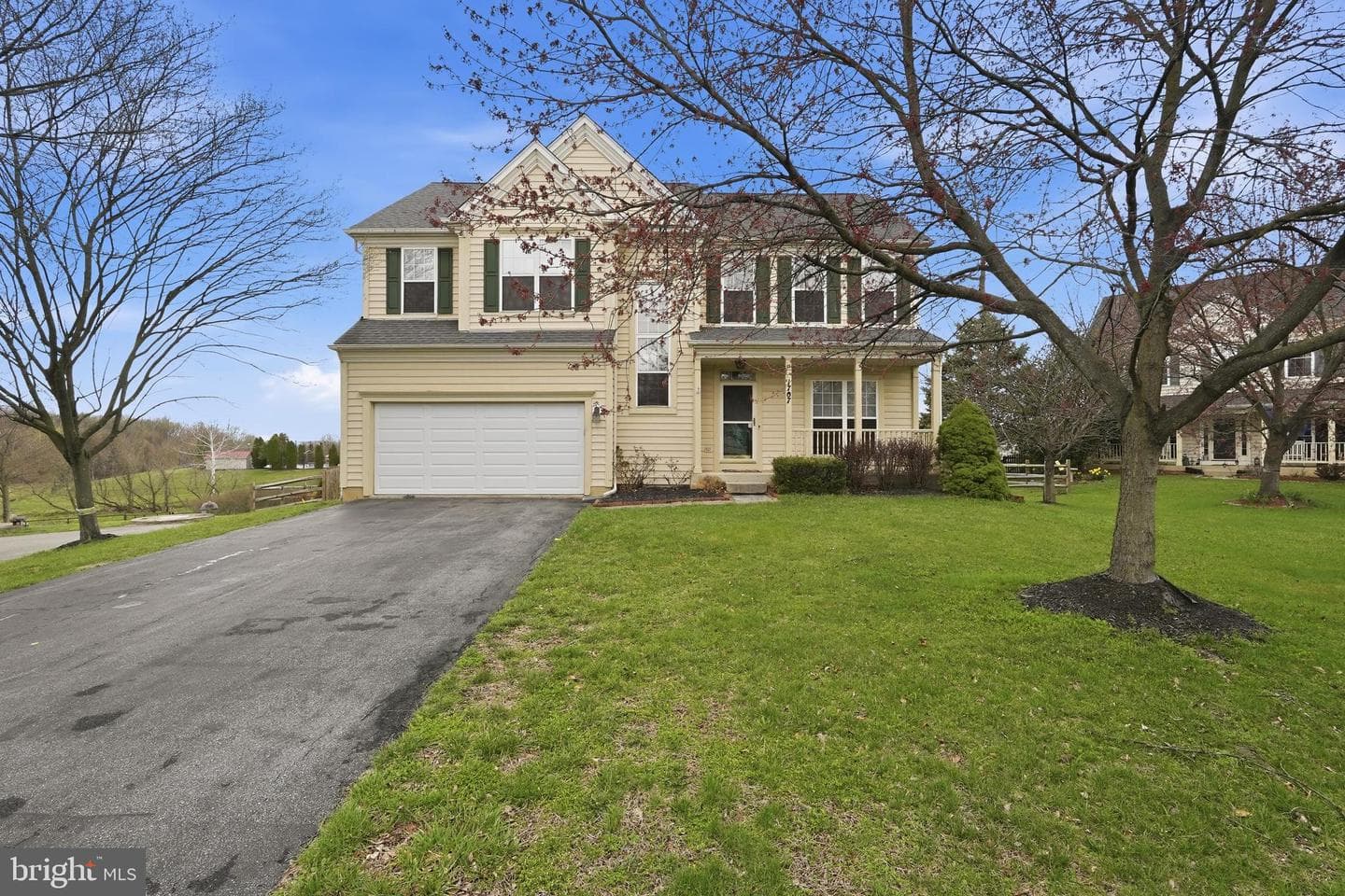 1707 Dearbought Court photo 12