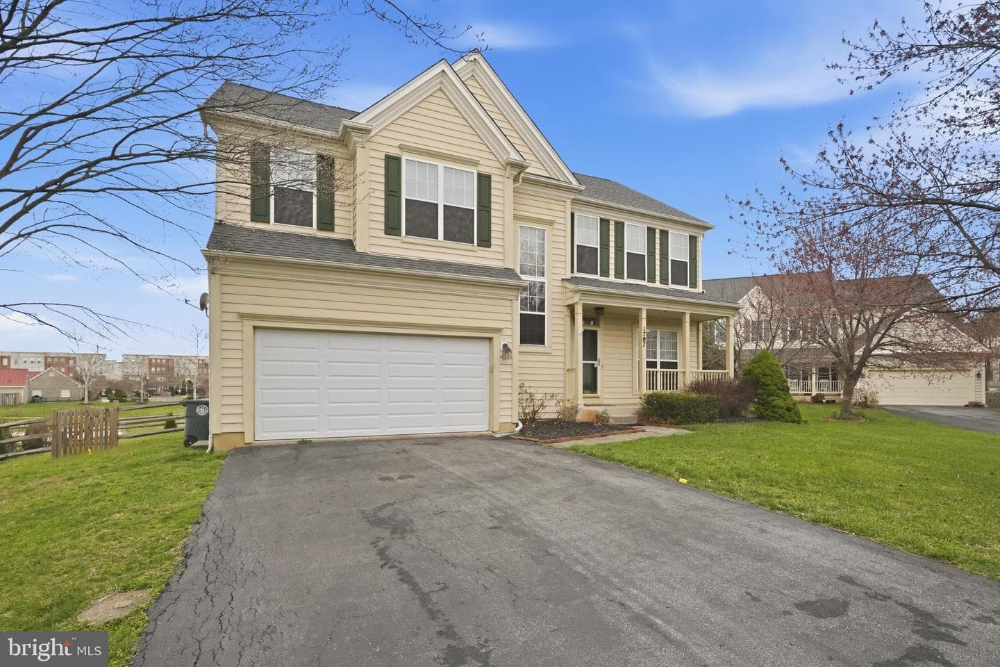 1707 Dearbought Court photo 13