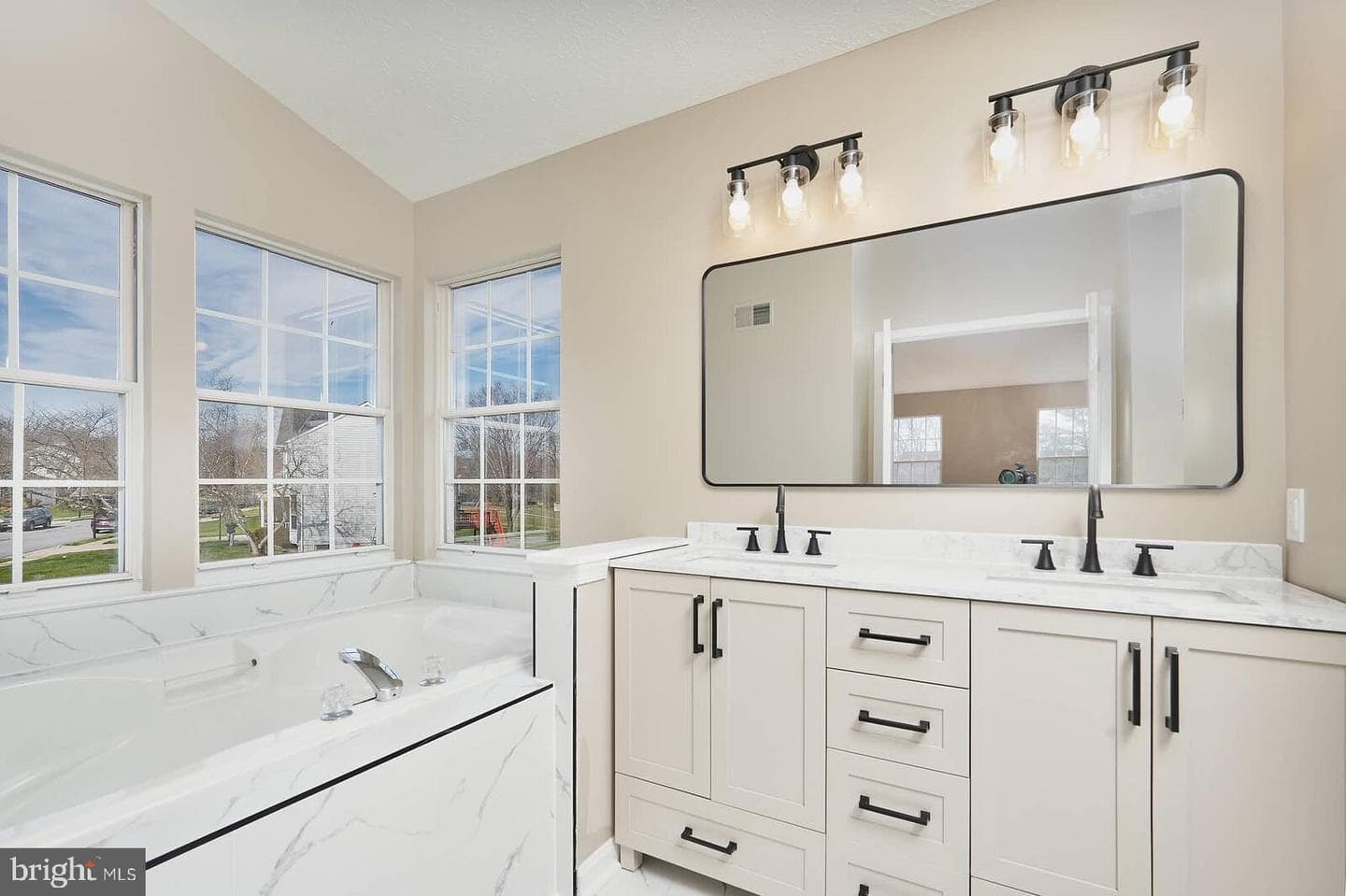 66 Fox Rock Drive photo 31