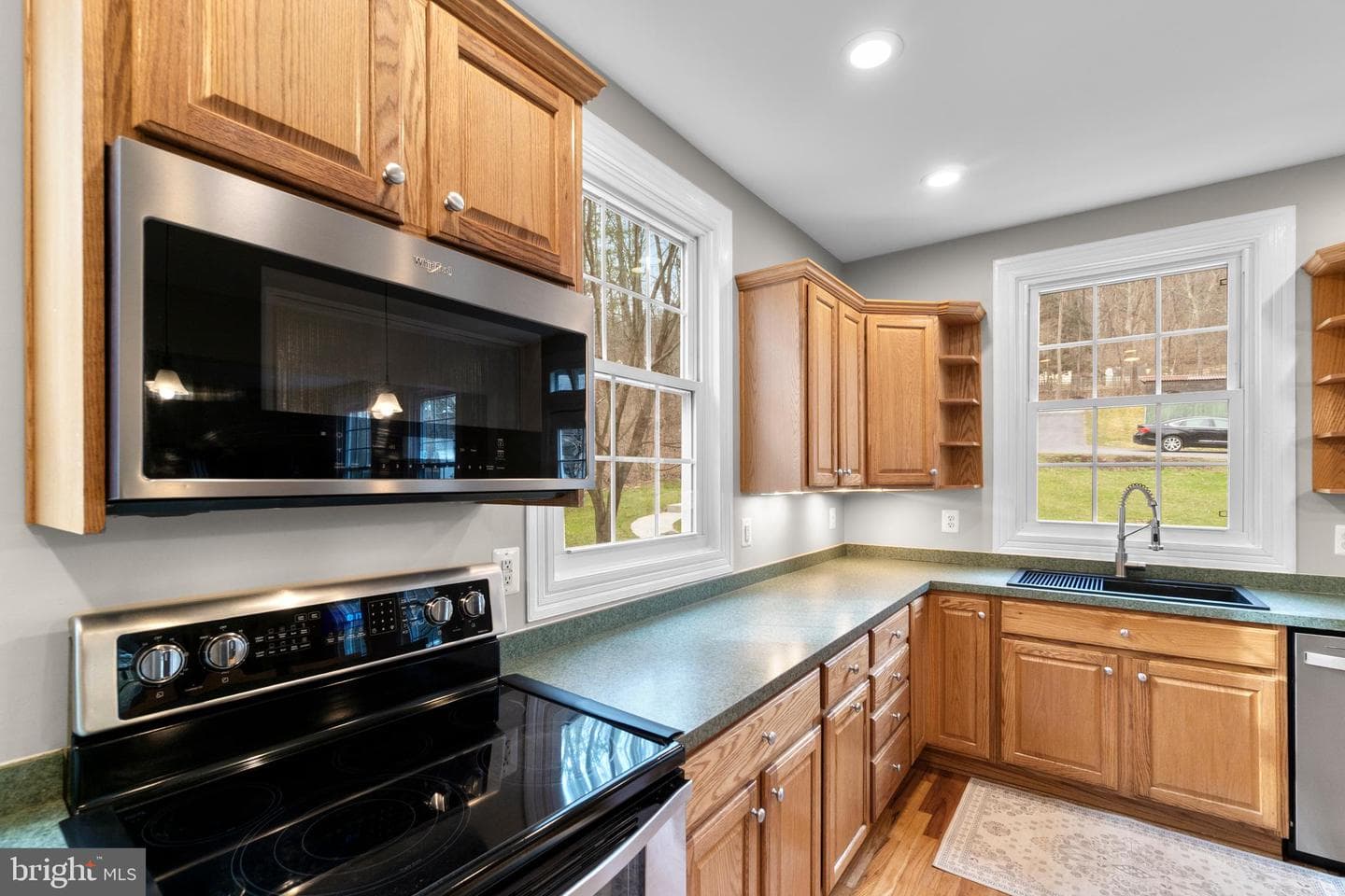 16916 Annandale Road photo 17