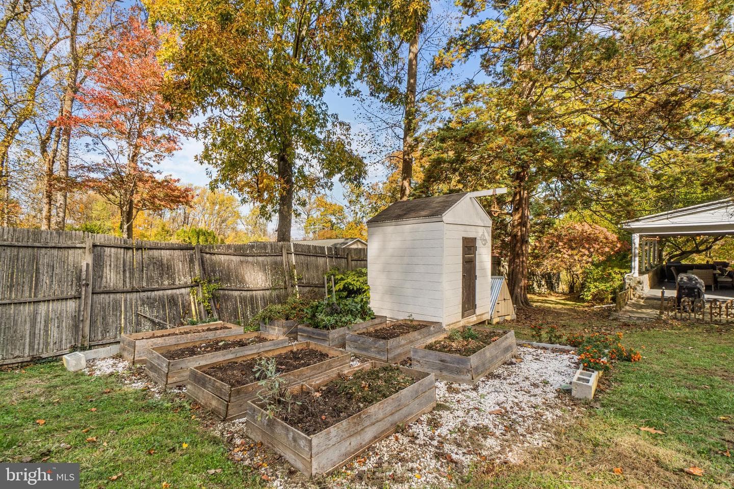 16916 Annandale Road photo 36