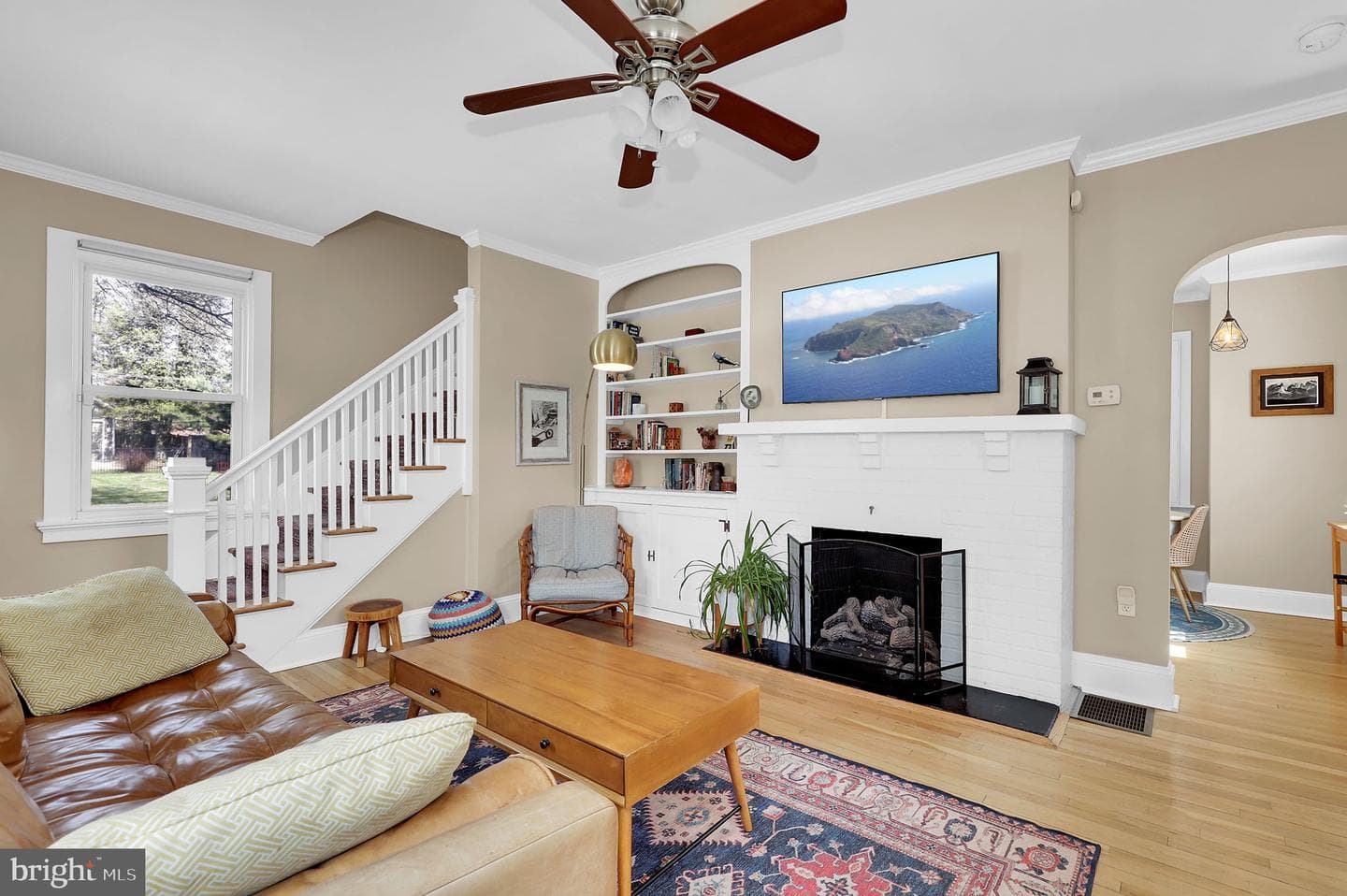 517 Fairview Avenue photo 3