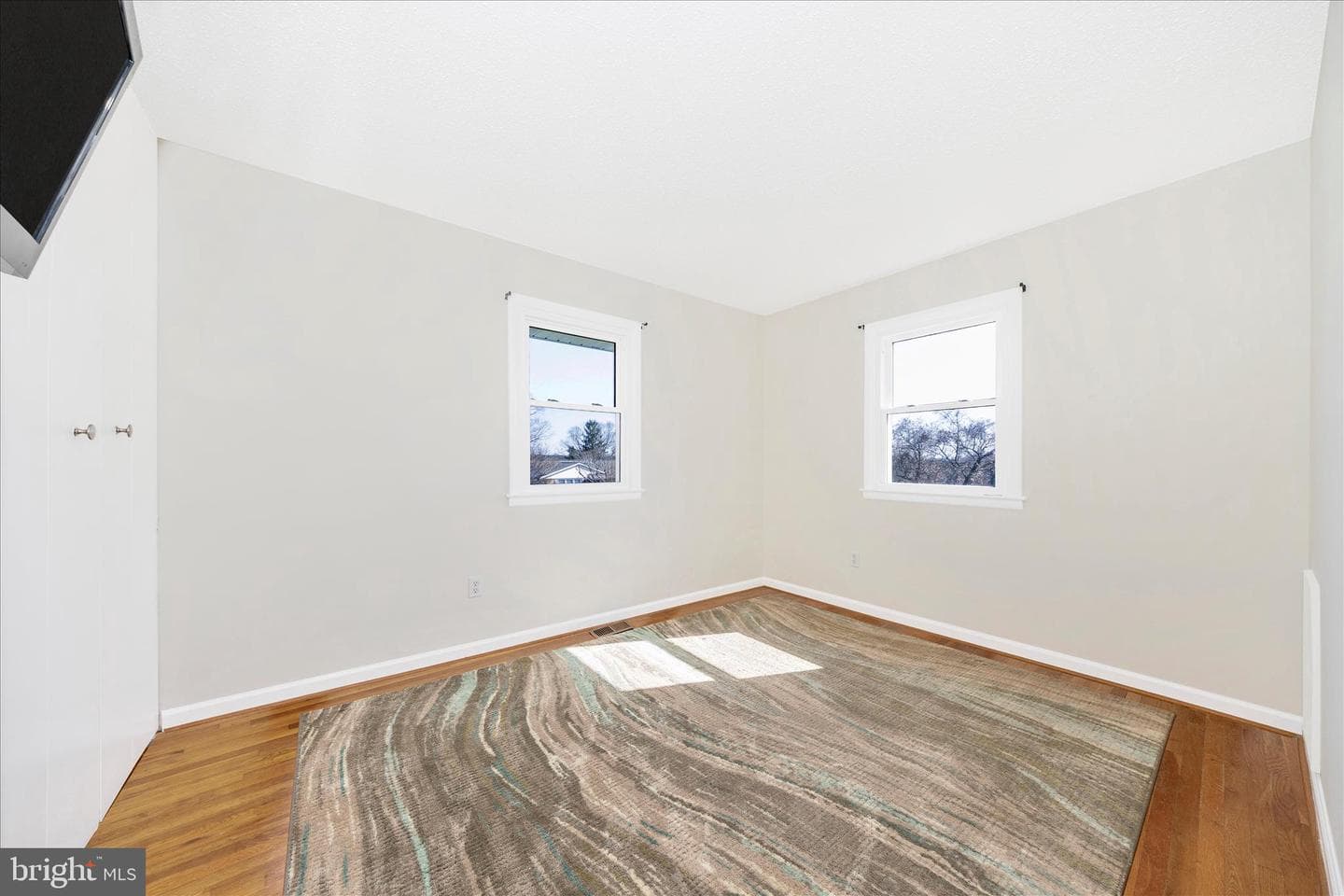 1606 Wise Road photo 23