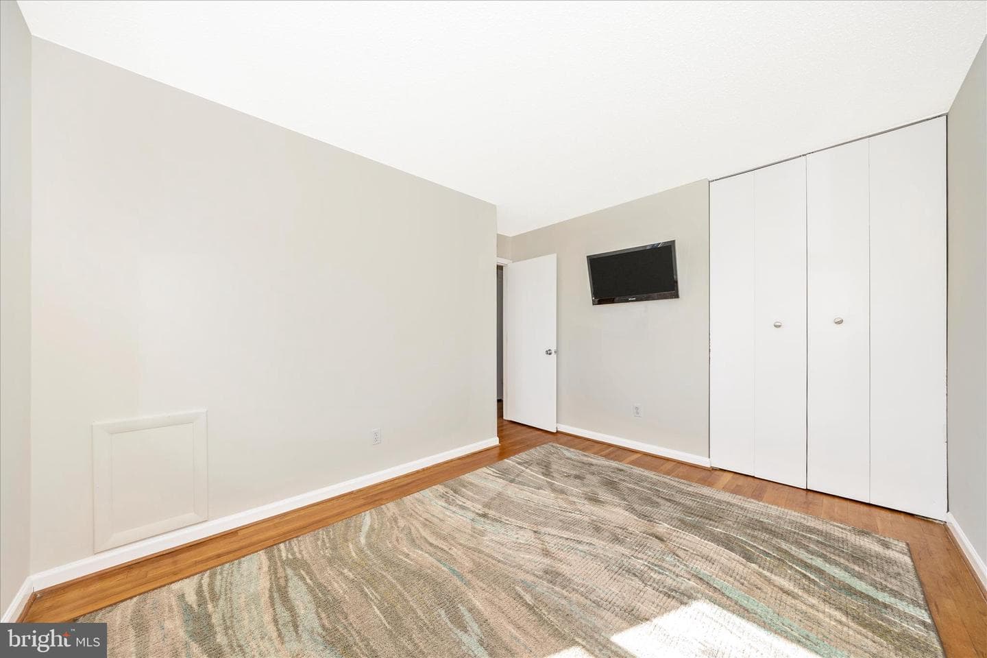 1606 Wise Road photo 24