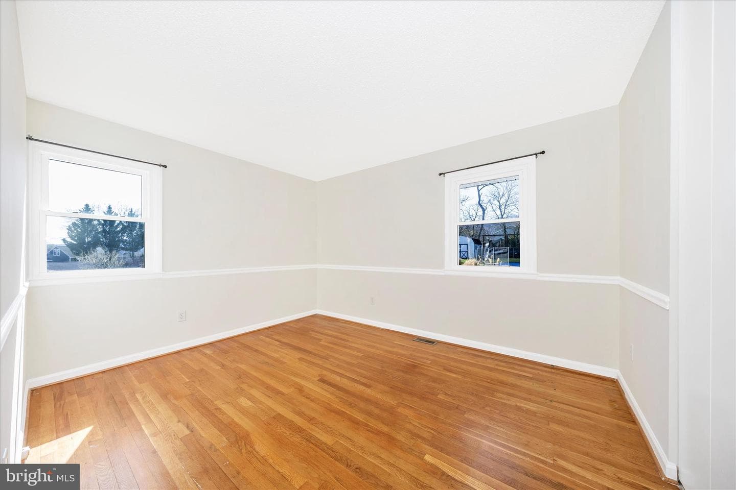 1606 Wise Road photo 26