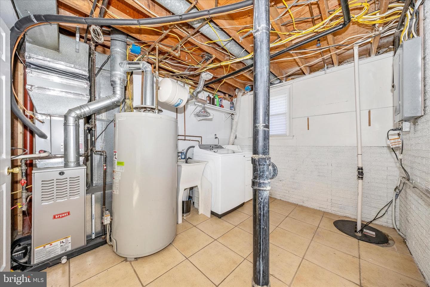 1606 Wise Road photo 45