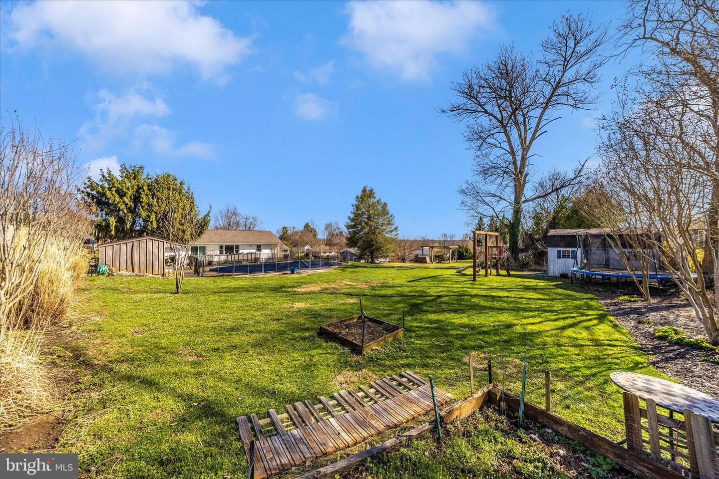 1606 Wise Road photo 58