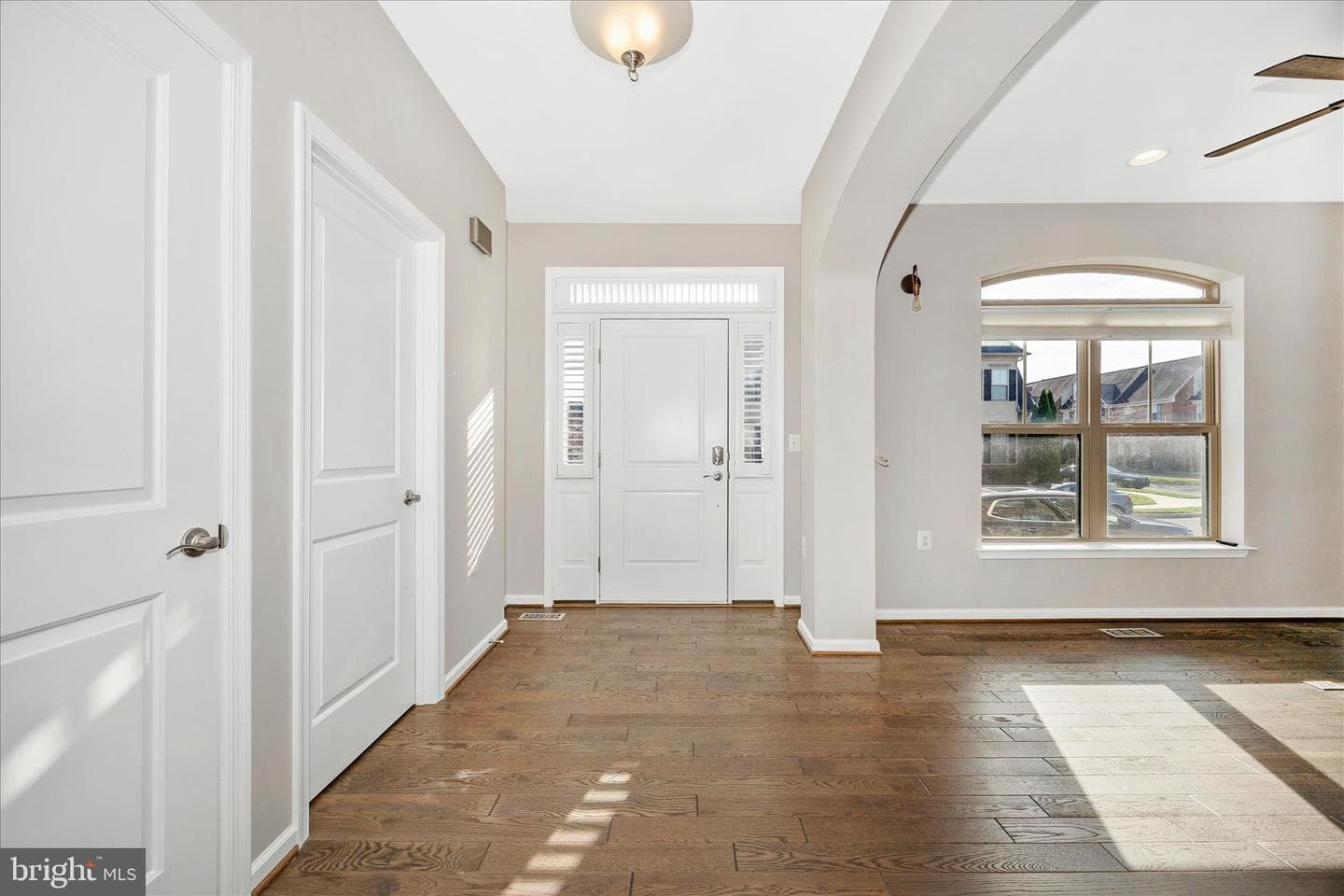 3028 Jacobs Garden Lane photo 2