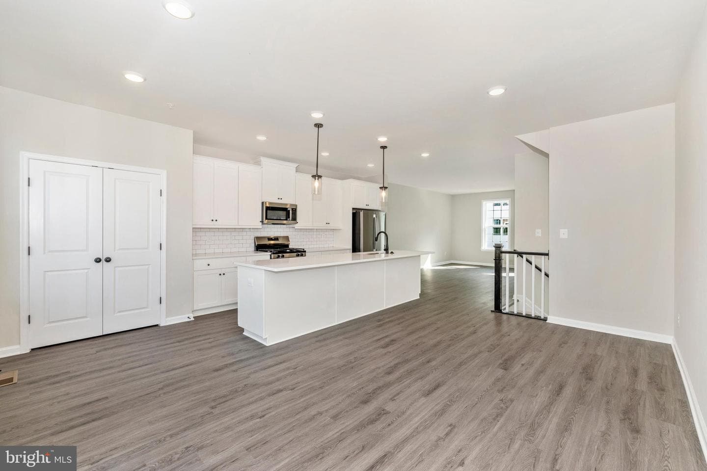 113 Spring Bank Way photo 6